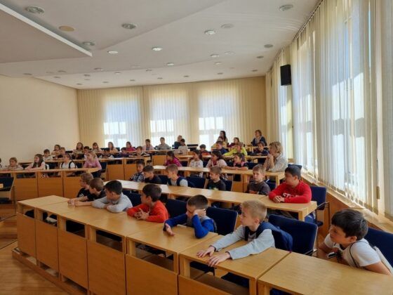 Učenici 3. razreda Osnovne škole Vladimira Nazora iz Pribislavca posjetili Međimursku županiju!